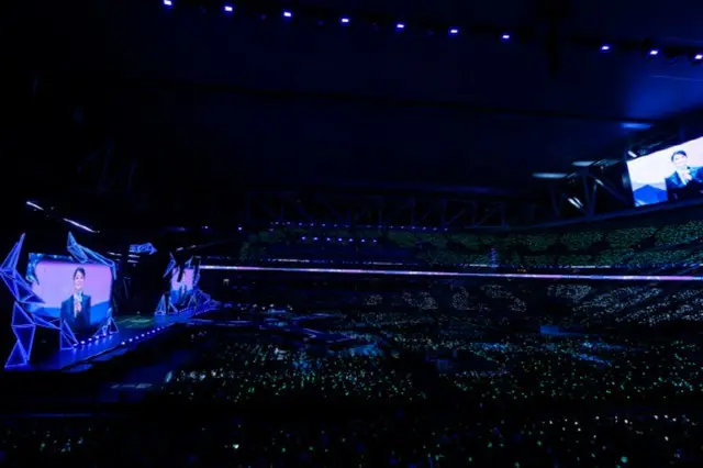 【2025 MAMA 】G-DRAGON＆「Stray Kids」が大賞に輝く！チョウ・ユンファの追悼メッセージに会場が黙とう5