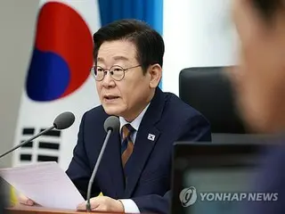 「緊急戒嚴令」實施一年後：民間團體於3日組織集會－李顯龍總統罕見出席