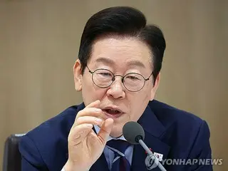 李顯龍總統稱一些反對黨提出的核武計畫「不可能」。