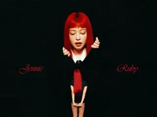 BLACKPINK成員JENNIE的首張正規專輯《Ruby》被美國《滾石》雜誌評為「年度最佳專輯」。