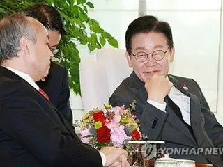 李明博總統與孫正義討論人工智慧：“將其打造成為像水和污水處理一樣的基礎基礎設施”