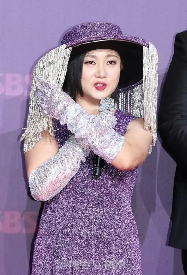 パク・ナレ、また疑惑…”注射おばさん”騒動→不法医療疑惑が報道される