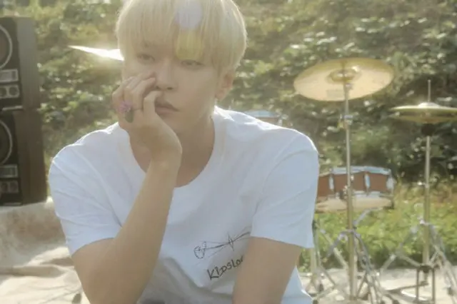 ドヨンのニューシングル「Promise」が9日午後6時、各種音楽プラットフォームで音源が公開される。