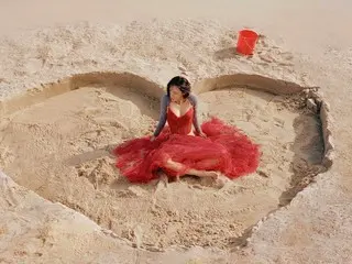 與朴正民合作掀起熱潮的MAMAMOO成員華莎以《Good Goodbye》繼續攀升…連續兩週蟬聯韓國公告牌百大單曲榜冠軍。
