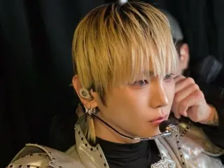 SHINee成員Key雖然對「注射女孩」事件保持沉默，但仍繼續巡迴演出…並公開了他華麗外觀的最新動態。