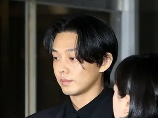 因涉毒案中緩刑的柳雅仁是否會與導演張宰賢再次合作？ “目前尚未決定。”