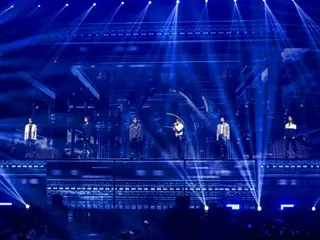 2PM的俊昊和澤演也負責美臀……會場內響起一陣陣歡呼聲