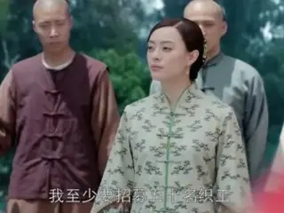 《現在的中國劇》《如月花開》第47集，週瑩決定僱用一個因失業而引發騷亂的工匠=劇情簡介/劇透