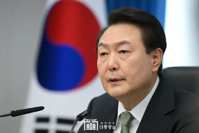 尹大統領の支持率が「急落」…与党も「下落」＝韓国