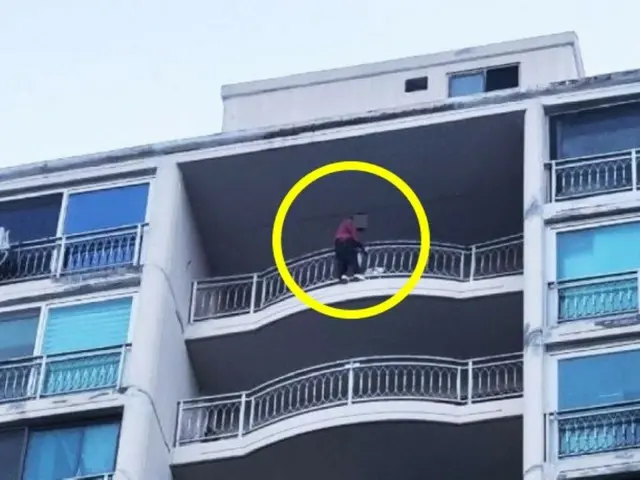 「人快要跌倒了」…15樓公寓的失智症老人=韓國