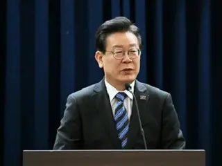 民主黨代表李在明和總統尹錫耀表示，“不遵守5月18日憲法序言中的承諾，是比欺詐更嚴重的犯罪行為。”
