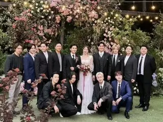 強仁也出席了韓慶，「SUPER JUNIOR」在厲旭和阿里（原TAHITI）婚禮上團結一致
