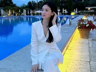 女演員宋慧喬正在威尼斯觀光……但她看起來很漂亮