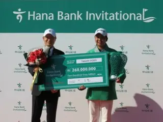 <男子高爾夫>小木曾隆期待已久的首場勝利！ …比嘉一樹和前田光四郎並列第三名=“韓亞銀行邀請賽”