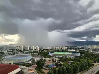 「看起來天空有個洞」—只有部分地區下大雨…奇怪的照片瘋傳=韓國