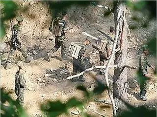 北韓軍事行動中發生數十起地雷爆炸，韓國當局武裝前線造成多人傷亡；