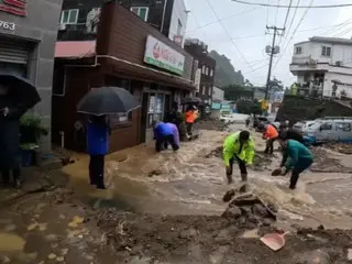 「這是怎麼回事？」…韓國報道，外國人看到鬱陵島傾盆大雨時做的第一件事就是拿起鏟子