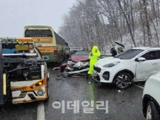 「大雪」導致全國航班客船取消、交通事故接連發生=韓國