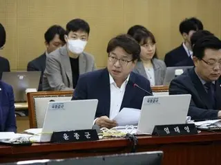 民主黨議員尹泰榮：「尹錫烈總統一再說『破門而出’，這種行為太可恥、太可恥了」（韓國）