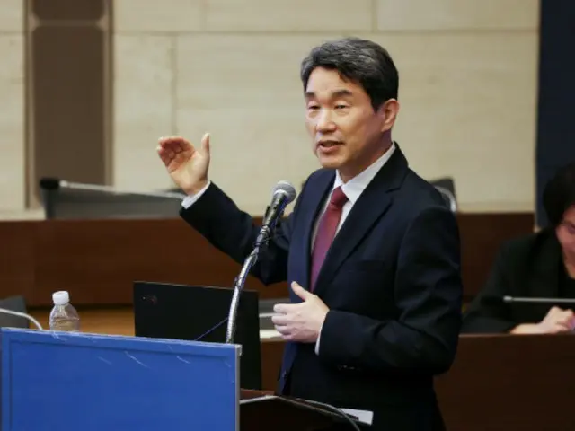 繼國務總理韓正勳辭職後，財政部長崔順實也辭職…副總理李夏一將接任代理總理=韓國