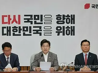 韓國前執政黨要求最大反對黨，如果李明博無罪判決被推翻，則更換總統候選人