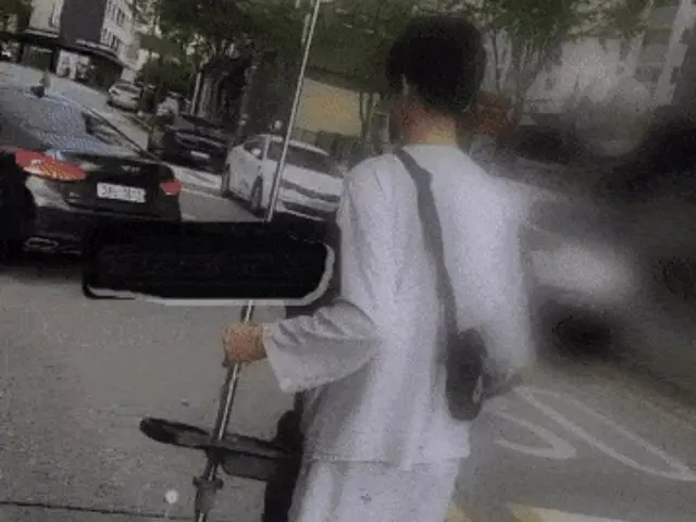 兩人一起騎電動滑板車，甚至在輸液時打電話…危險騎行在韓國引發爭議