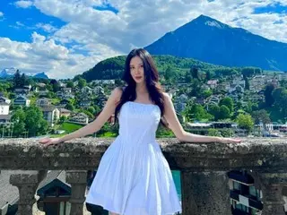 少女時代徐賢，即使穿著運動鞋，也有著11碼的完美雙腿……她確實是娛樂圈最苗條的人