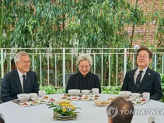 李在明候選人與前總統文在寅共進午餐，以爭取支持者=總統選舉