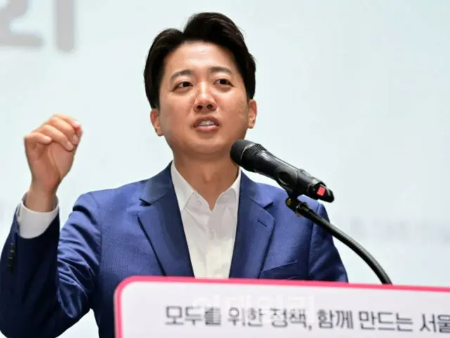 李俊碩候選人批評李在明候選人「每次挨餓都會發25萬韓元」——韓媒
