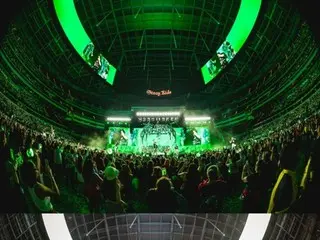 “Stray Kids”在洛杉磯 SoFi 體育場演出，這是第一個在洛杉磯演出的第四代 K-POP 組合：“這一切都要感謝你們”