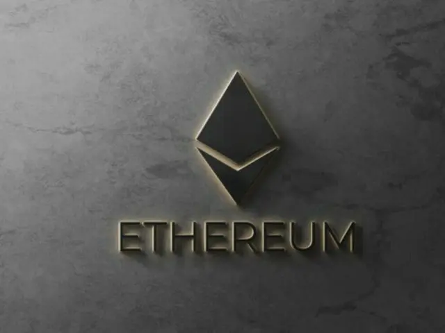 以太坊現貨ETF單日流入量達2.4億美元，超越比特幣ETF