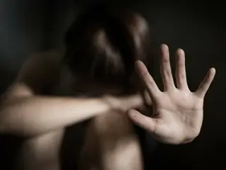 20多歲女性全裸進入男浴場…加害者指責女性「轉換性別符號」=韓國