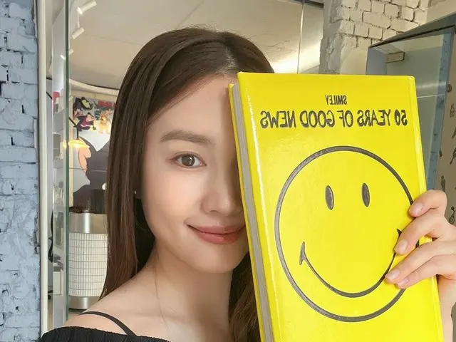 演員南宮珉的妻子Jin ARUM，高挑帥氣，卻又有著清純的美貌