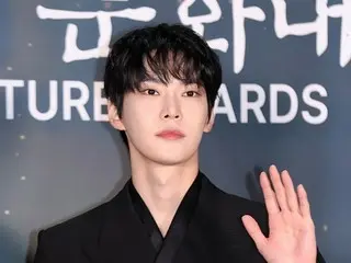 NCT 的 DOYOUNG 憑藉新歌《Memory》贏得兩項 Circle Chart 冠軍並榮登音樂節目榜首