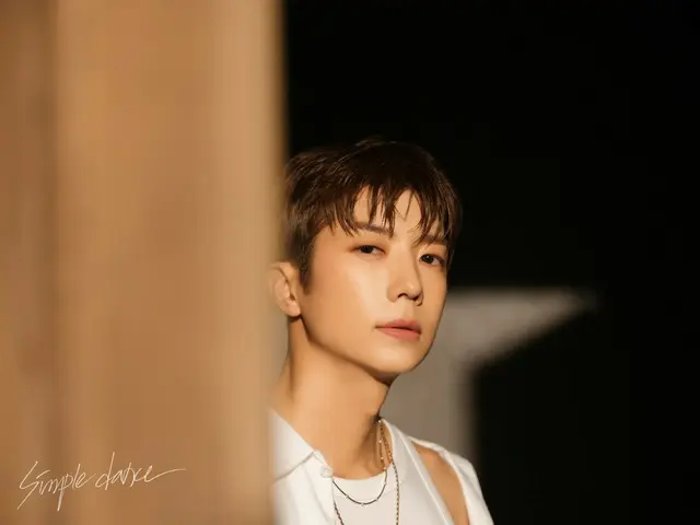 2PM 的 Wooyong 今天（23 日）發布《Simple Dance》......時隔 7 年 5 個月發行首支單曲