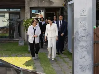 第一夫人金惠京五月時隔一個月首次回娘家…「為了履行承諾」=韓國