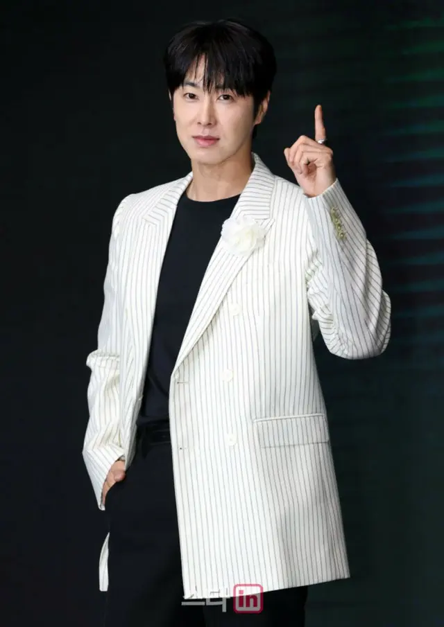 「東方神起」ユンホ、「（『パイン』出演のために） リュ・スンリョンにしっかりとレッスンを受けた」