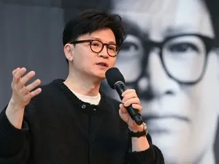 前國民力量代表韓東勳：「鄭韓吉是《又是尹錫烈》的偶像…您如何看待他加入國民力量黨？」（韓國）