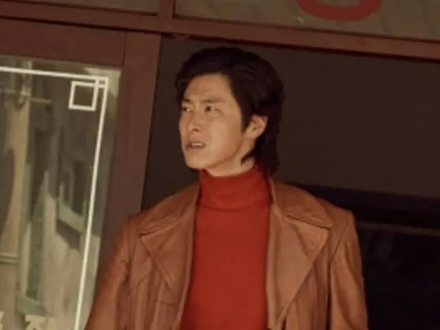 東方神起允浩（U-KNOW）在電視劇《松之煉獄》中飾演主角，演員林秀晶也對他大加讚賞