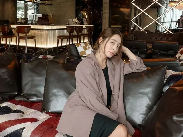 女優イ・ミンジョン、「昔の写真でしょう?」…歴代級の「清純+童顔美貌」公開