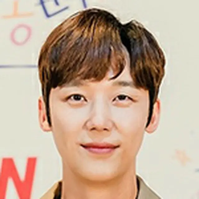 Yoon JongHoon（カン・ユソン）
