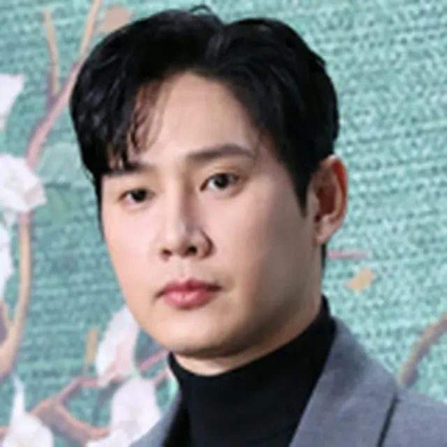 Park Sung Hoon（ウン・ジェウォン）