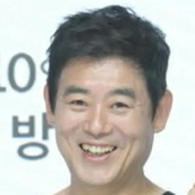 Sung Dong Il（漢江警察隊長）