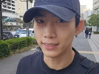 《2PM》玉澤演前往橫濱支持Jun.K的solo活動...公開了他使用公共交通和入住膠囊酒店的簡單日本之旅（附視頻）