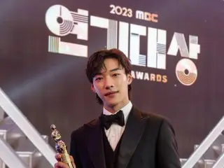 演員禹棹煥榮獲MBC演技大賞大獎…“演藝圈是一個很難維持的職業。”
