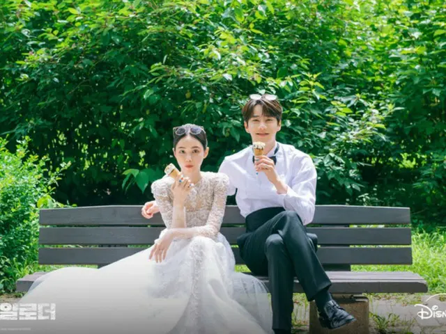 《意外的繼承人》李準英（U-KISS Jun）和洪秀珠發布甜蜜婚禮劇照…美好情侶
