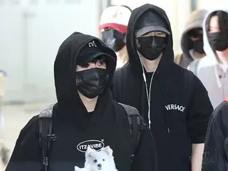 [機場照]「Stray Kids」結束日本行程返回韓國...展現個性的機場時尚