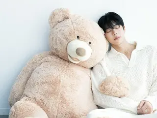 演員蔡宗赫與可愛熊的兩張照片令人心潮澎湃