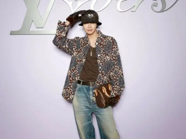 「BTS」J-Hope閃耀巴黎時裝週...驚喜參與演唱Pharrell Williams新歌《LV Bag》