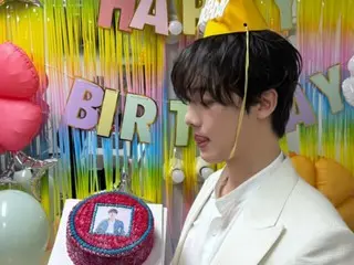 ASTRO 的 YOON SANHA 與粉絲們一起慶祝生日...他的生日演唱會的幕後花絮（包括視頻）